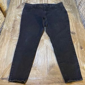 Maurices Plus Classic Streamlined All Black Jeans 20W Reg + Bonus XL Harhay Top